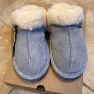 BearPaw Gray and Cream Women's Slippers